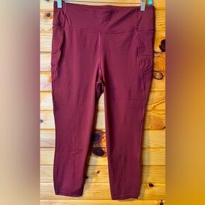 Women's Lululemon Pace Rival Crop *22" Dark Adobe Sz 12